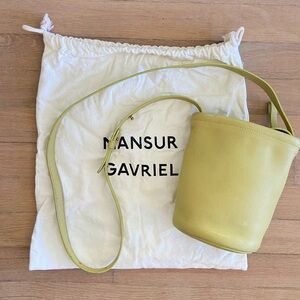 Mansur Gavriel Mini Bucket bag in Cedro